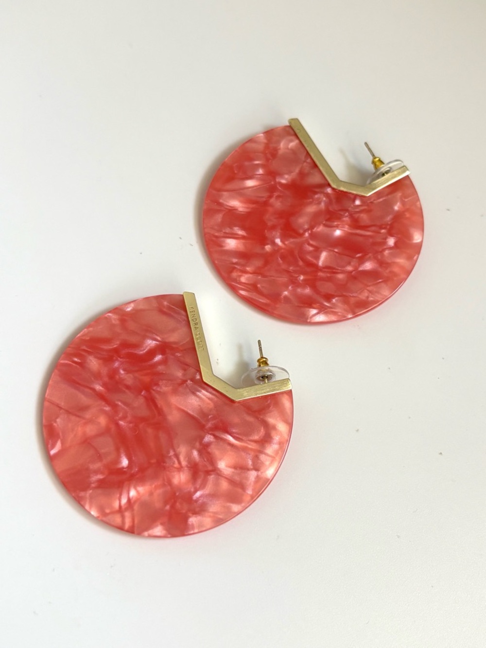 Lot of 2x [Kendra Scott] NWOT Elisa Bright Coral Necklace & EUC Kai Earrings - Picture 7 of 15